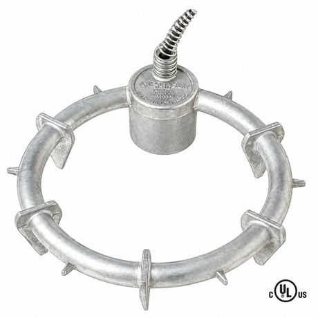 Farm Innovators cast aluminum submergible stock tank de-icer with heavy duty anti-chew cord protector